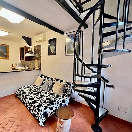 Old Town Florence- Love Apartment Zewnętrze zdjęcie